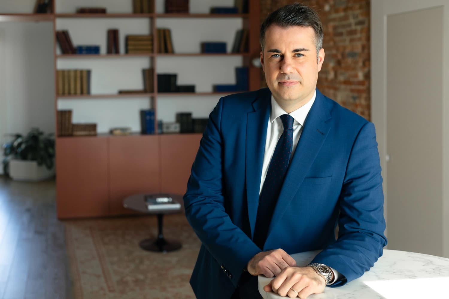 Avv. Riccardo Zamperin - Avvocato Societario Castelfranco Veneto